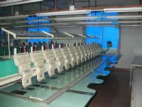 中豪刺繡電腦二手機交易市場-廣州市增城新塘匯美工業區-繡花機械。進口田島。百靈達。韓國機。大量國產繡花機。三合一特種繡。二合一等-產品展廳